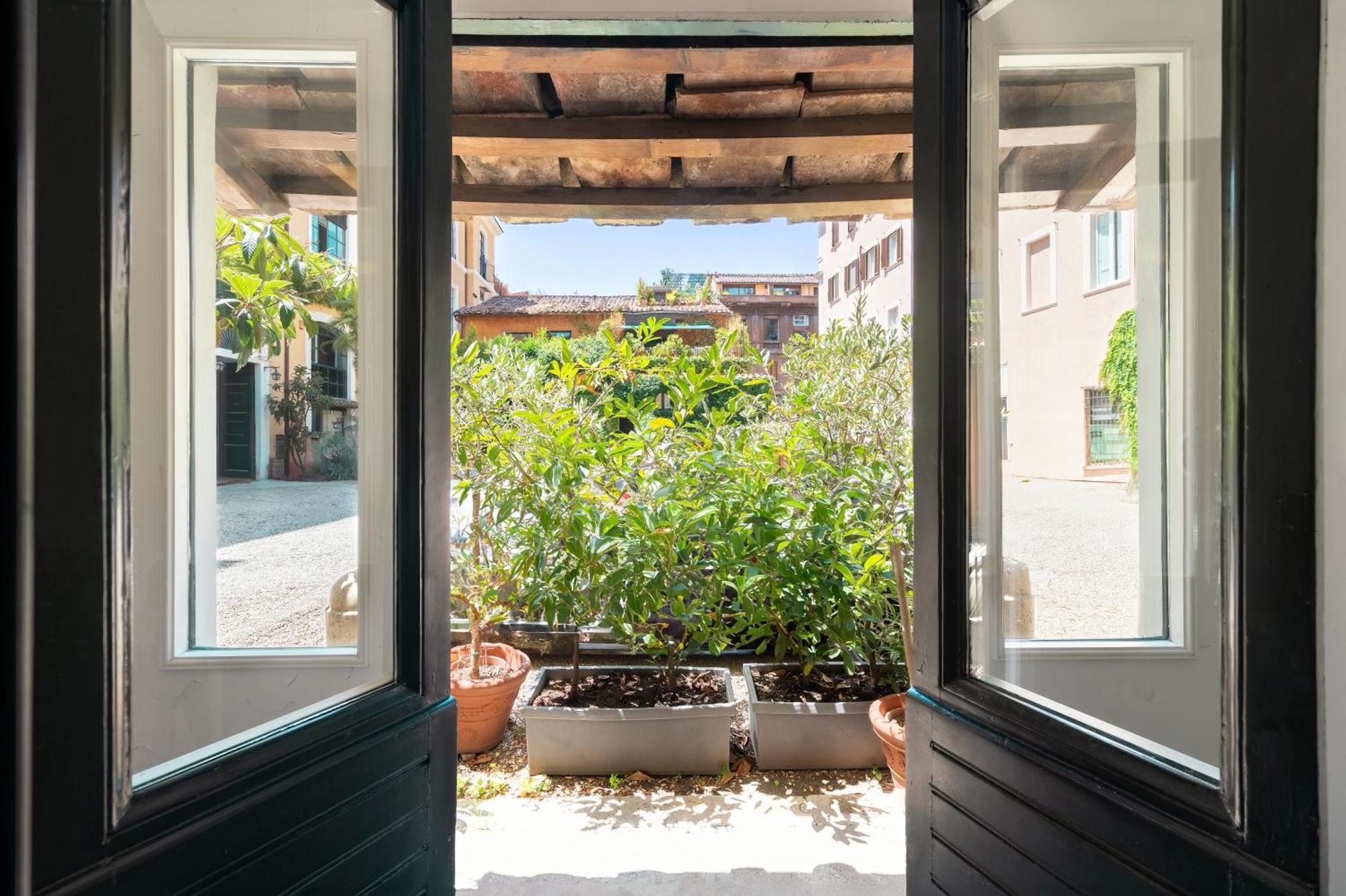 Margutta Mews Apartment Roma Exterior foto